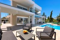 Viviane Paulos Villa - B&B Gennadi