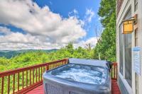 Getaway Chalet in Mars Hill with Hot Tub and Views! - B&B