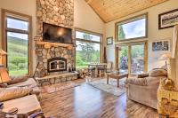 Alpine Escape with Mtn Views in Blue River! - B&B
