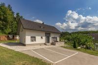 Apartments Fine Stay Slovenia - B&B Žirovnica