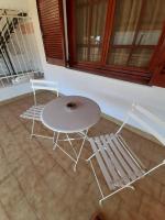 Adorable 2 floors two bedroom vacation maisonette - B&B