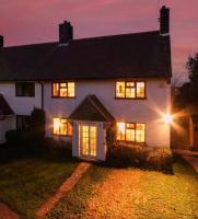 The Captain's Cottage at Climping - B&B