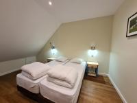Chambre Double ou Lits Jumeaux - Accessible aux Personnes à Mobilité Réduite