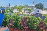 Palm Springs 3-Bedroom 2-Bath 5 Miles to the Beach - Ferienwohnung