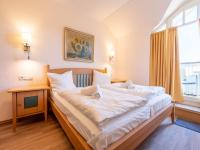 Dünenpark Binz - Komfort Ferienwohnung mit 2 Schlafzimmern und Balkon im Dachgeschoss 012 - B&B Ostseebad Binz