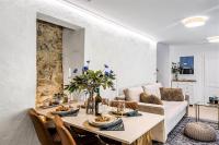 NEW Design & High Standard Apt from 16th Century in Old Town-FREE Parking - B&B Bratislava