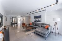 Holysuite David's Village - Bed and Breakfast Jeruzalem