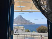 1 Bed Apt - Sleeps 2 - Free Parking - Sea View - B&B Masoúri