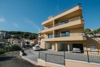 Oleander Urban Suites, high-speed internet, beach at 250, PET friendly - B&B Trogir