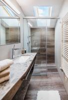 Apartamento con balcón