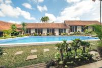 Nami Surf Stay - Bed and Breakfast Canggu