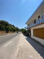 Shenmiter Lukove - B&B Lukovë