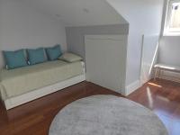 Camera Matrimoniale con Letto Supplementare