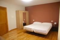 Hostal Rural 18 de Abril - B&B Olite