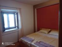 Apartment mit Balkon