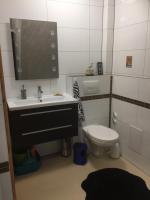 Unter dem Dach mit Parkplatz - B&B Bremen