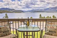 B&B Dillon - Lakefront Dillon Condo with Pool Access Near Skiing - Bed and Breakfast Dillon