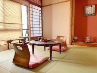 Japanese-Style Room