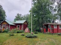Idyllinen mökki Laitilassa - B&B