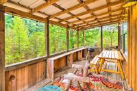 Mountian View Retreat Less Than 2 Mi to White River! - Bed and Breakfast Mountain View