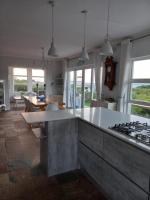 Thundering waves - B&B Betty’s Bay