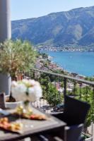 Apartment 25 With Amazing Sea View - B&B Kotor