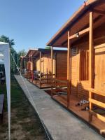 Etno Avlija Srebrno jezero - B&B