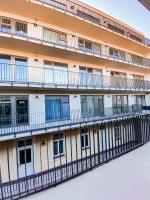 Lovely studio apartment, Free parking 1,55 hight - B&B Praga