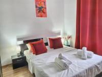 Ultracentral 5* Boutique Hotel style apartment. Brand new. 2 rooms. Spacious. Free parking - Chambres d'hôtes Cluj-Napoca