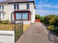 Inverness City 3 bedroom house free parking - Bed and Breakfast Inverness