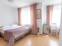 Quadruple Room with Private Bathroom