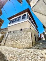 B&B Berat - Villa Athina in Berat Castle - Since 1741 - Bed and Breakfast Berat