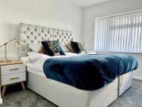 B&B Birstall - The Lambourne - Bed and Breakfast Birstall