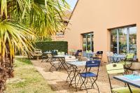 B&B Chasse-sur-Rhone - Kyriad Direct Lyon Sud - Chasse-Sur-Rhône - Bed and Breakfast Chasse-sur-Rhone