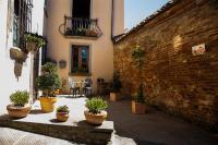 B&B Santa Maria a Monte - Il Libro- Family Holiday in Tuscany - Bed and Breakfast Santa Maria a Monte