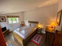 B&B Ockley - Nightjar - Bed and Breakfast Ockley