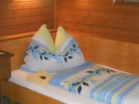 Triple Room with Balcony and Shared Bathroom