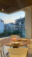 Bright Luxury Center, Free Private Parking - B&B Volos