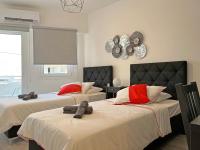 B&B Larnaca - Albert's apartment Center 101 - Bed and Breakfast Larnaca