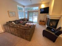 FV50 Pet friendly single level home in Bretton Woods walk to golf course and Mt Washington Hotel - Chambres d'hôtes Carroll