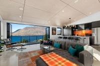 Lake and Mountain View 2 Bedroom House - Bed and Breakfast Queenstown