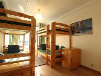 Appartement cosy pour 6 à Chantemerle, Serre-Chevalier. Balcon, parking, casier à ski, 2 étoiles. - FR-1-330E-33 - Chambres d'hôtes Saint-Chaffrey