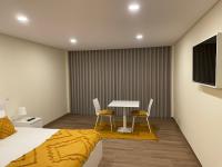 Chambre Double - Vue sur Piscine