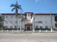 Apartamento com varanda Gourmet na praia da enseada - B&B