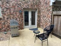 Pool & Spa! Whimsical Heart of The Woodlands - Chambres d’hôtes Spring