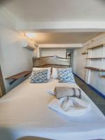 Standard Triple Room with Sea View