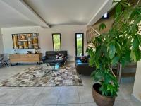 Magnifique VILLA DE CHARME - B&B Arles