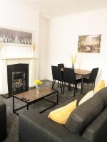 B&B Leeds - Spacious 3 bedroom house can sleep 6 - Bed and Breakfast Leeds