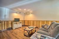 Bolton Landing Winter Escape Walk to Lake! - Bed and Breakfast Bolton