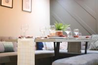 XxHot TubxX 4Bed semi, sleeps 8, 2 bathrooms - B&B Blackpool